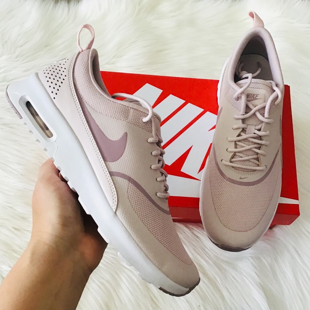 NIKE Air Max Thea Sneakers Rose - Picture 7 of 8